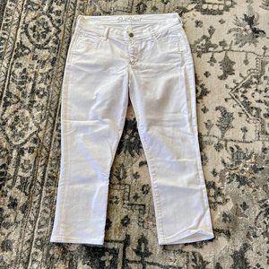 Old Navy White Sweetheart Cropped Jeans